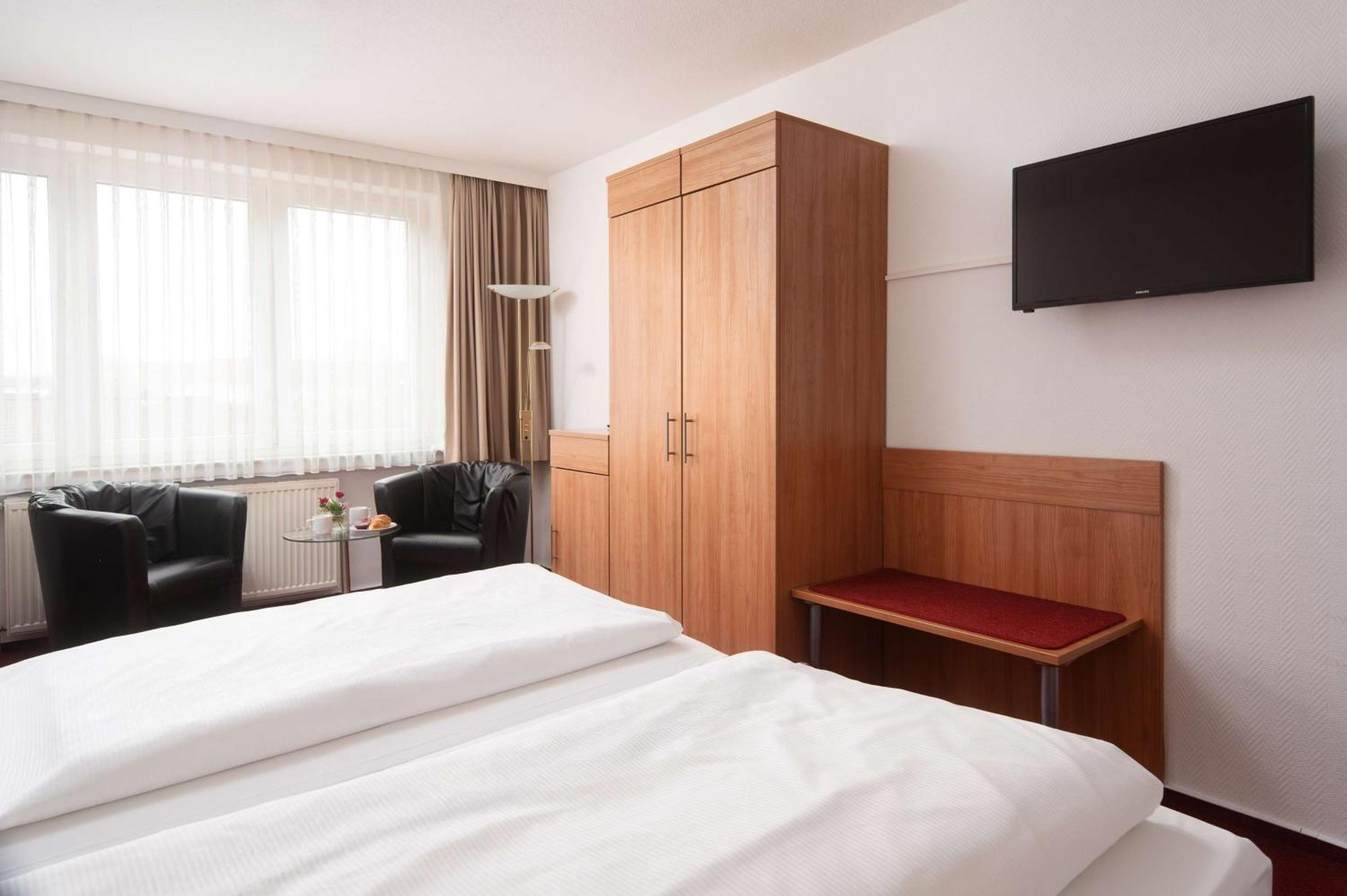 Best Western Hotel Heide Olsztyn Bagian luar foto