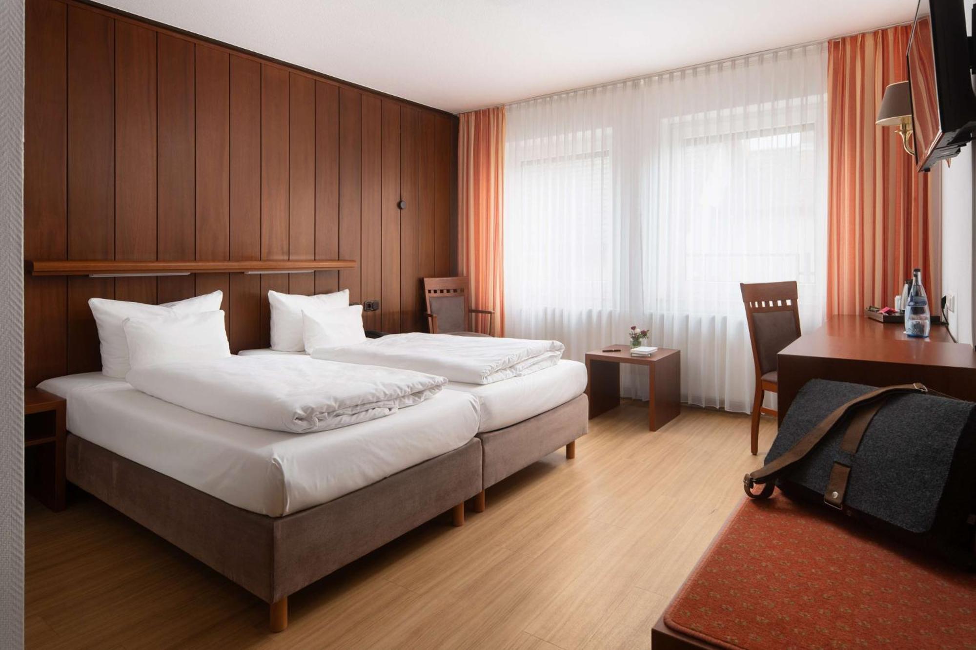 Best Western Hotel Heide Olsztyn Bagian luar foto