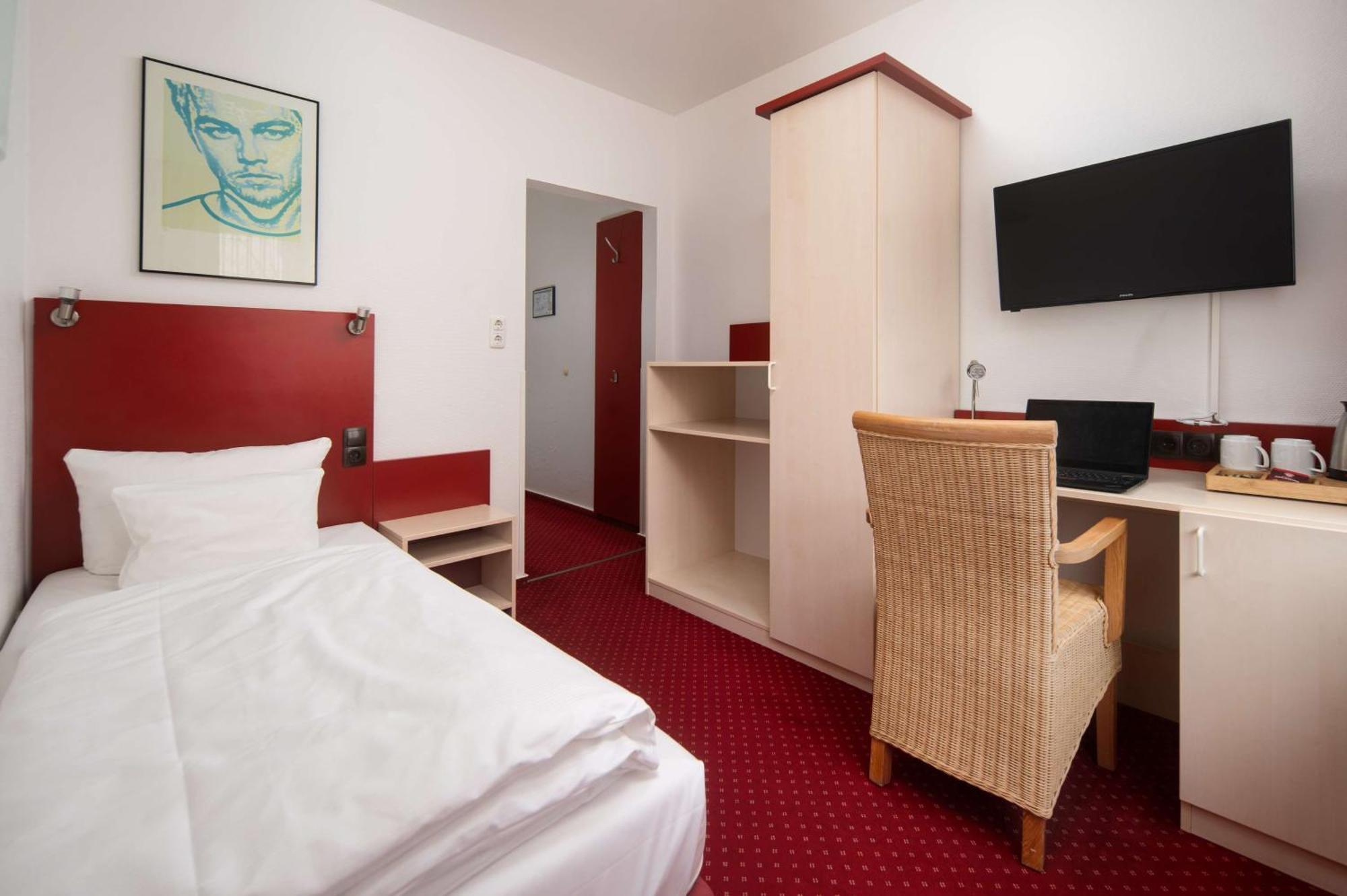 Best Western Hotel Heide Olsztyn Bagian luar foto